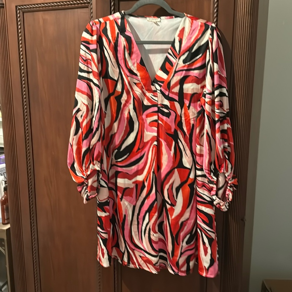 Boutique dress sz medium, NWOT $68 original price